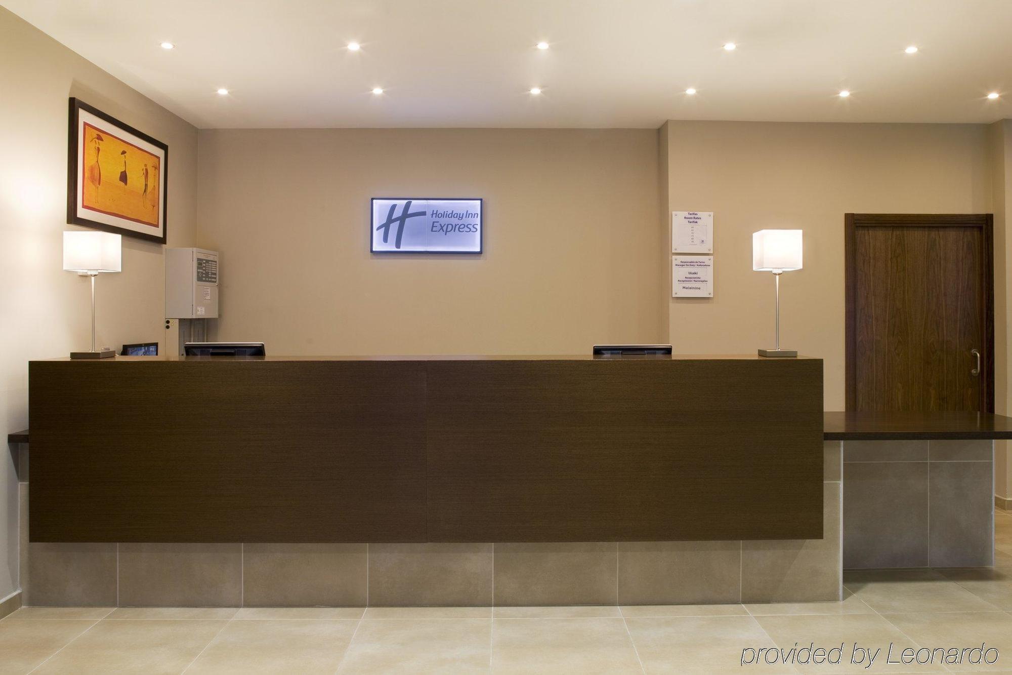 Holiday Inn Express Campo De Gibraltar-Barrios By Ihg Лос Бариос Интериор снимка